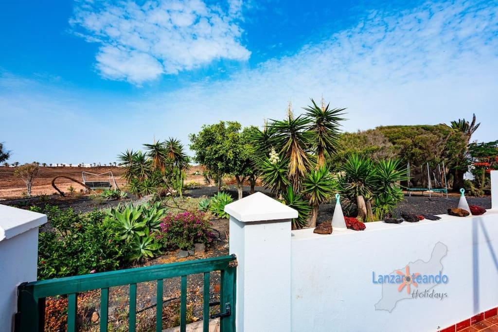 Casa Francy Vivienda Vacacional Costa Teguise Exteriör bild